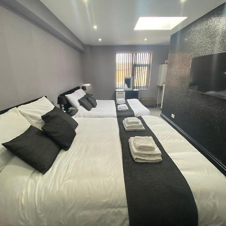Boutique Blackpool 2 Bed Grey Apartment Sleeps 10 Dış mekan fotoğraf