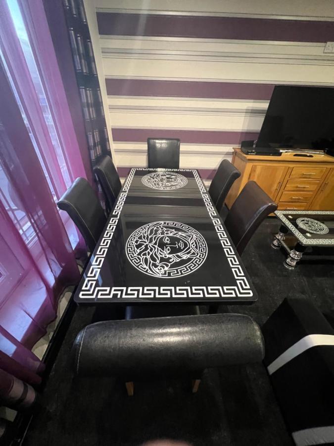 Boutique Blackpool 2 Bed Grey Apartment Sleeps 10 Dış mekan fotoğraf